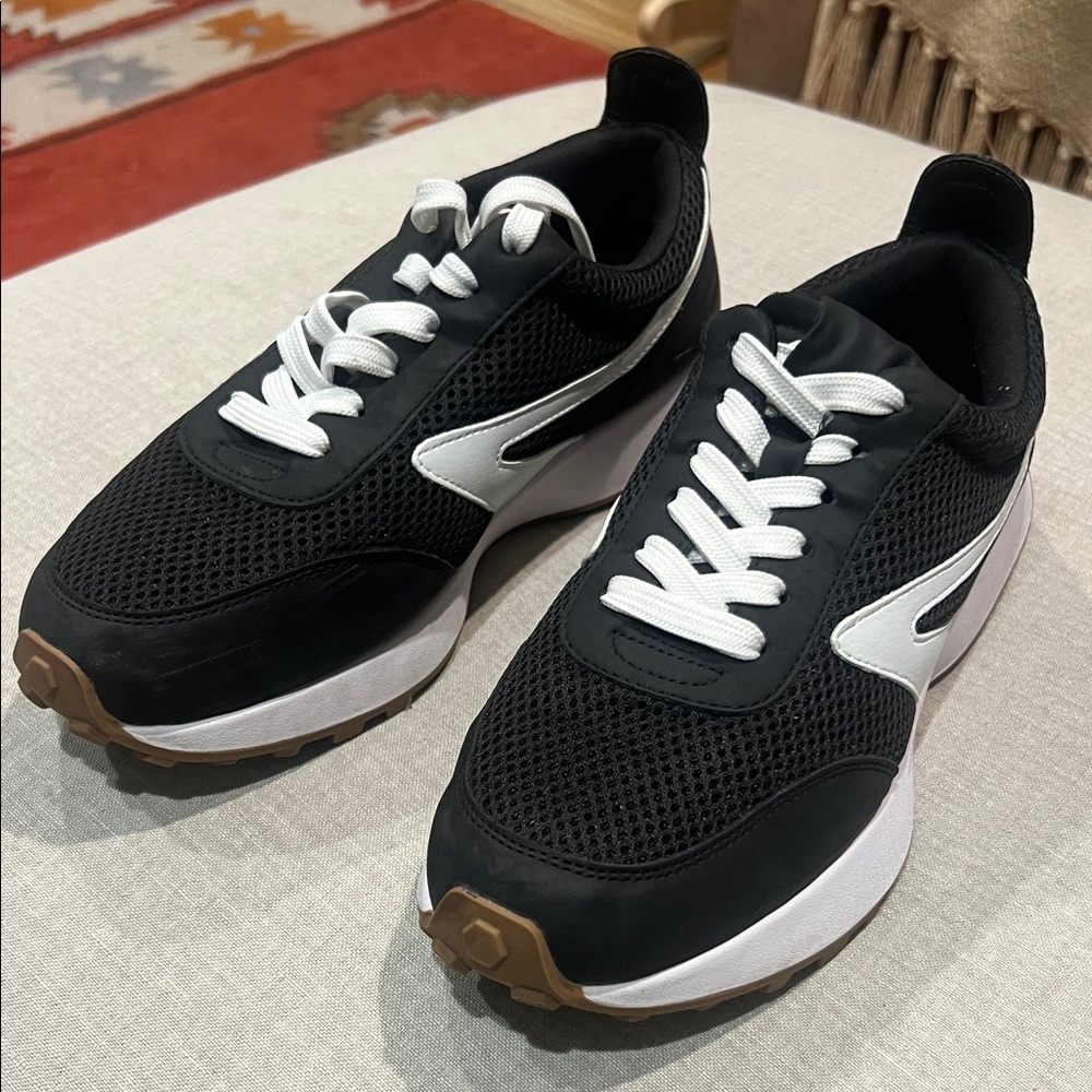 Dolce Vita Black and White Sneakers with Gum Sole